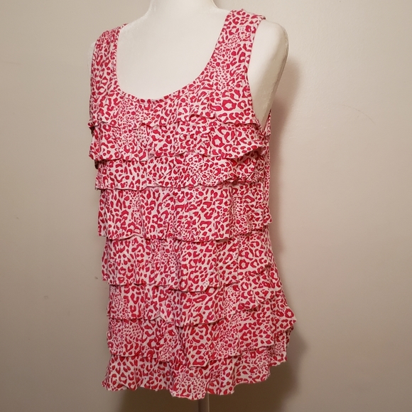 Liz Claiborne Tops - Liz Claiborne XL Pink & White Ruffled Tank Top